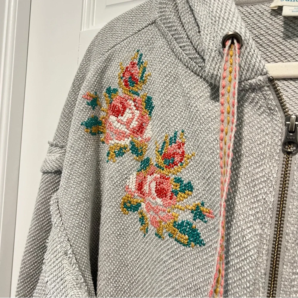 Sundance Annabeth Cross Stitch Floral Embroidery Zip Hoodie Medium Heather Gray - Picture 5 of 6